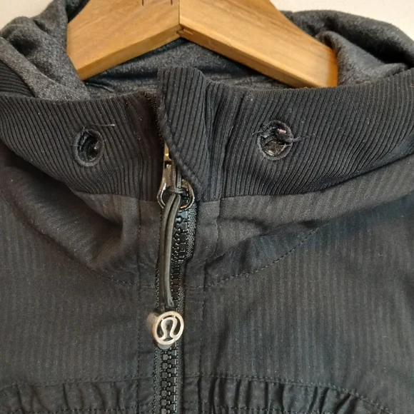 Lululemon Studio Dance Jacket Reversible Black Grey Size 4